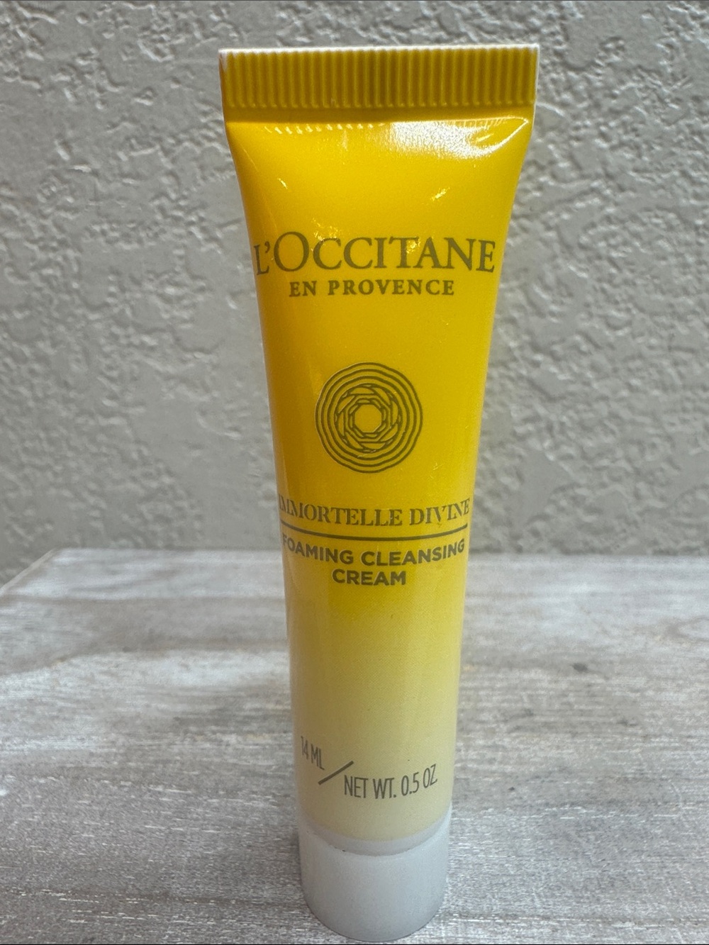 $6 🌙 L'Occitane Immortelle Divine FOAMING Cleansing Cream NEW